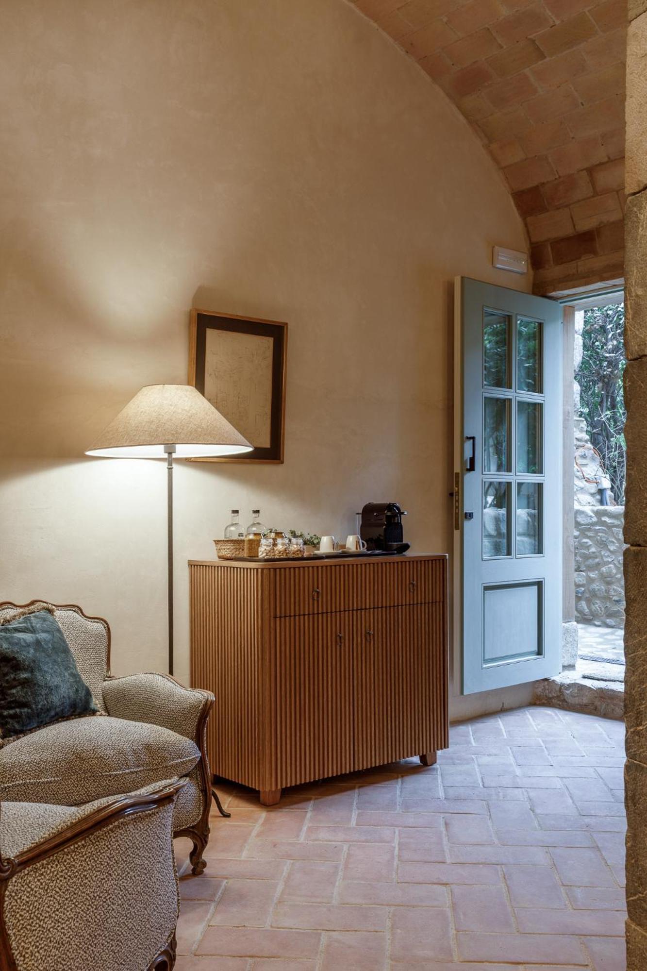 Hotel Castell De Vallgornera Peralada Bagian luar foto